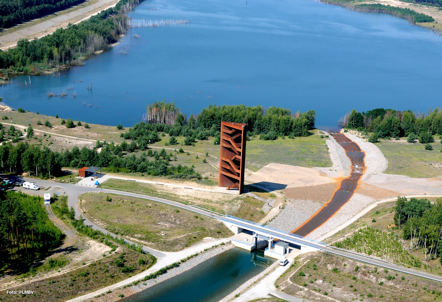 Landmarke - Rostiger Nagel
